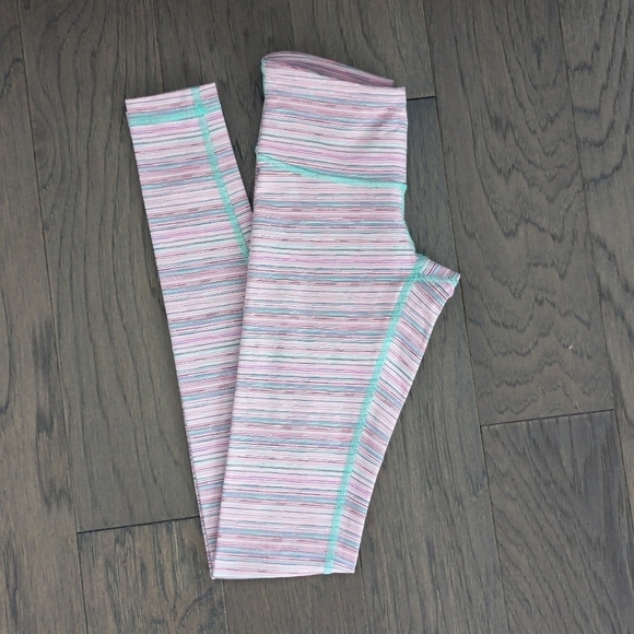 Lululemon Wunder Under Pant III Luxtreme Cyber Stripe Flash Light Menthol Size 2 - Picture 11 of 11